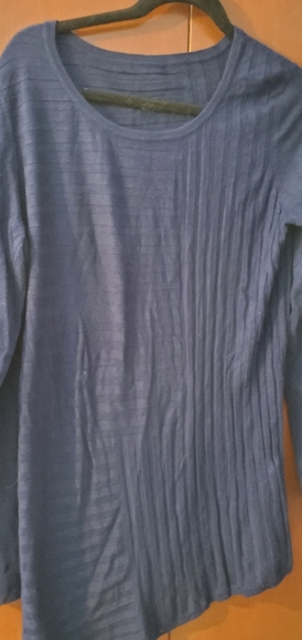 Tunic top - Picture 2 of 2